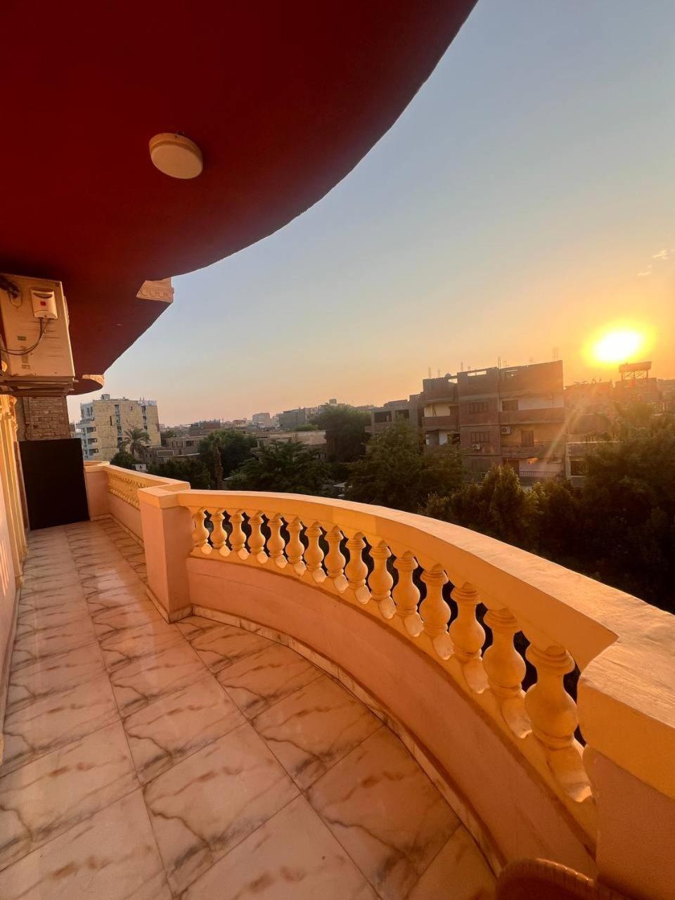City Pyramids Inn Kafrat al Jabal Ngoại thất bức ảnh
